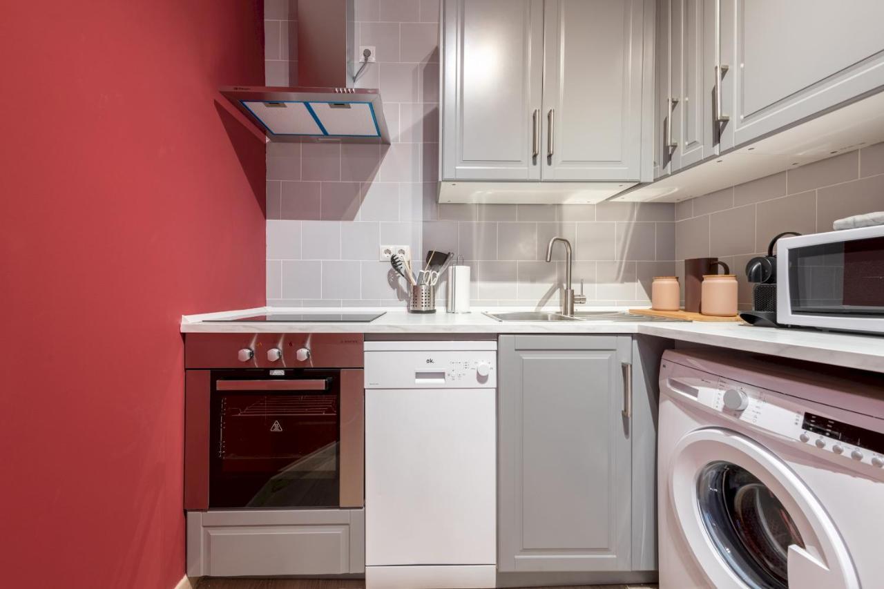 3 Bedrooms 1 Bathroom Furnished - Lavapies- Mintystay Madrid Dış mekan fotoğraf