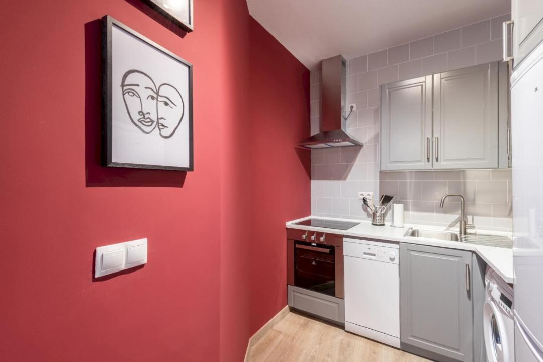 3 Bedrooms 1 Bathroom Furnished - Lavapies- Mintystay Madrid Dış mekan fotoğraf